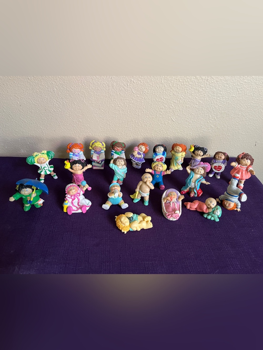 Cabbage Patch Small Mini Dolls Lot Of 22 Figures Vintage Kids Toy 80s PVC
